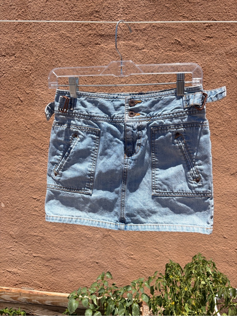 Old Navy Vintage Y2K Light Wash Low Rise Denim Mini Skirt